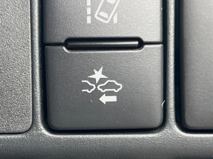2018 Toyota Aqua DAA-NHP10H (UW-6a360530dc74d)[7]
