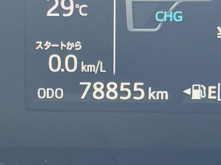 2018 Toyota Aqua DAA-NHP10H (UW-6a360530dc74d)[2]