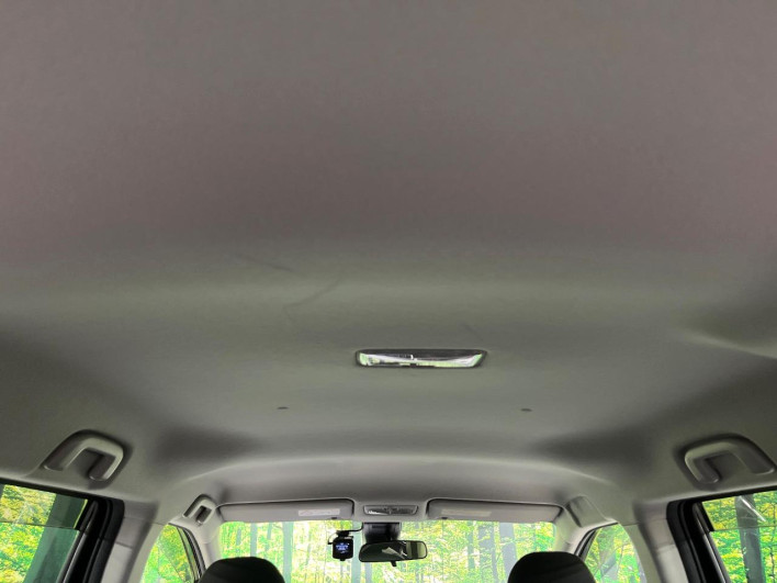 2017 Toyota Sienta DBA-NSP170G (UW-6a360536b4a66)[15]