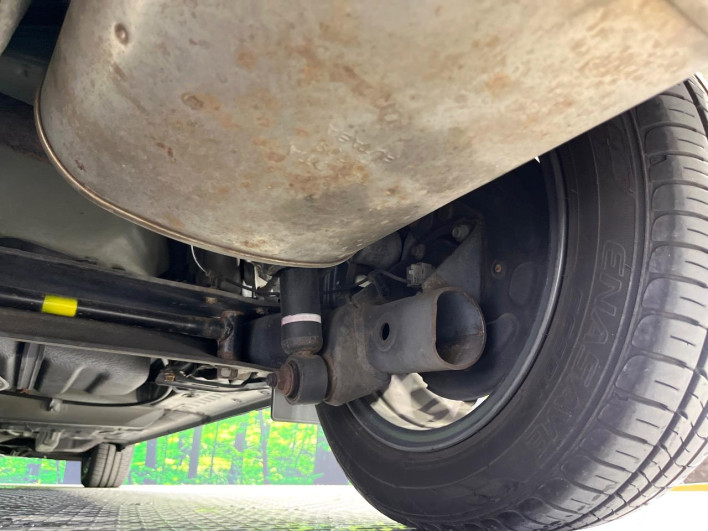 2017 Toyota Sienta DBA-NSP170G (UW-6a360536b4a66)[18]