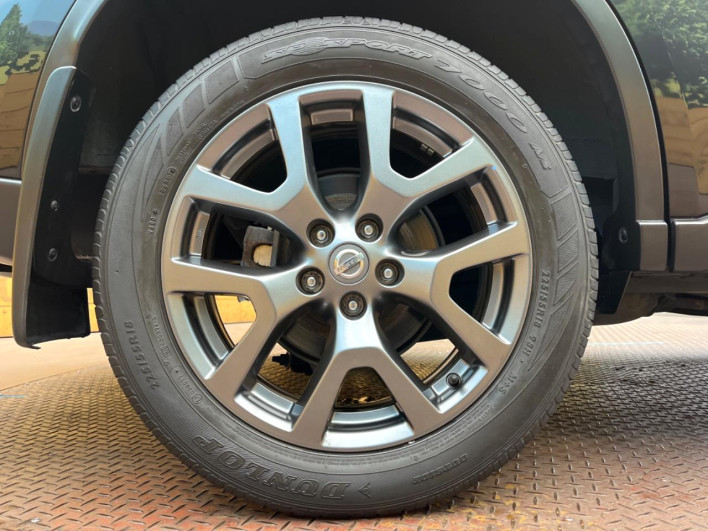 2013 Nissan X-Trail DBA-NT31 (UW-6a360539a7b02)[5]