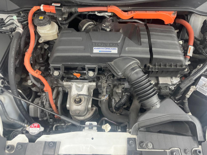 2016 Honda Odyssey Hybrid DAA-RC4 (UW-6a3605433803e)[4]
