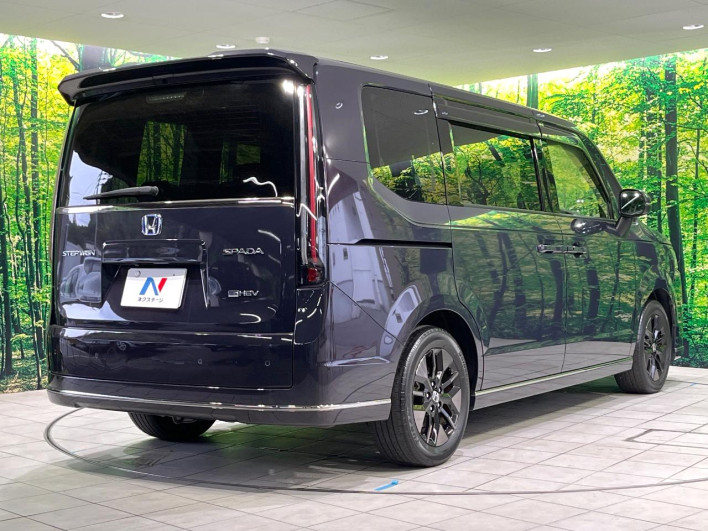 2022 Honda Step Wagon 6AA-RP8 (UW-6a36054812b20)[17]