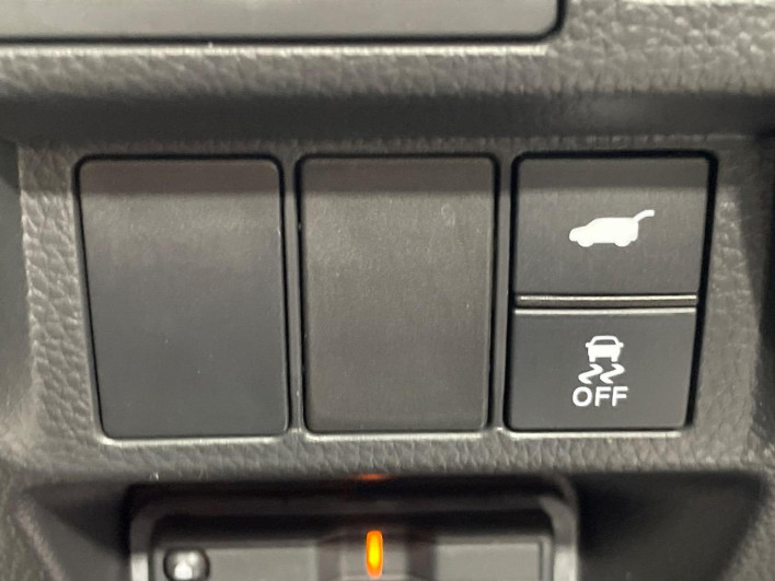 2022 Honda Step Wagon 6AA-RP8 (UW-6a360548bd9f9)[18]