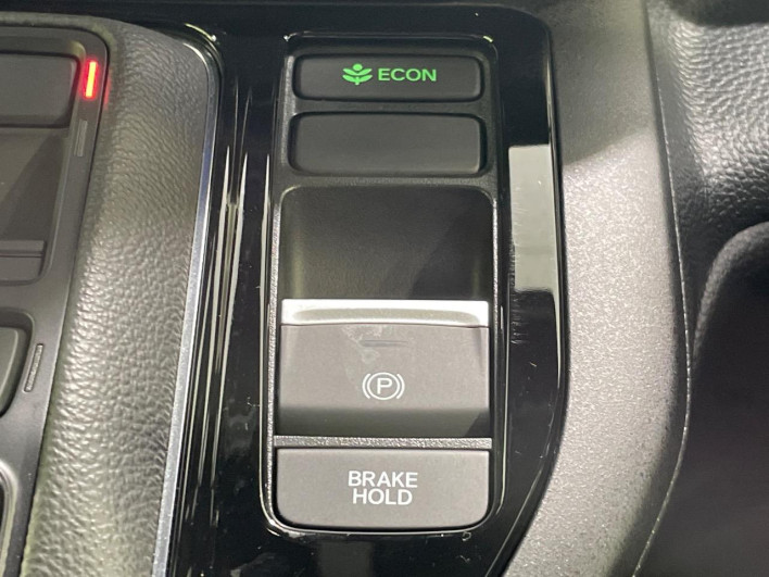 2022 Honda Step Wagon 6AA-RP8 (UW-6a360548bd9f9)[11]