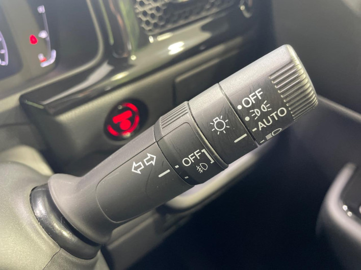 2022 Honda Step Wagon 6AA-RP8 (UW-6a360548bd9f9)[20]