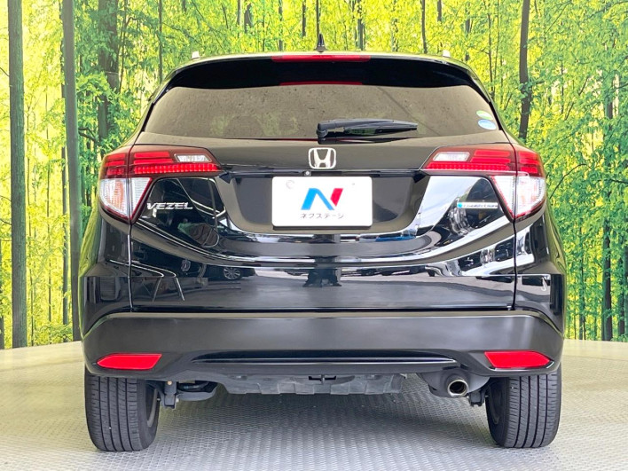 2017 Honda VEZEL DAA-RU3 (UW-6a36054ce5411)[17]