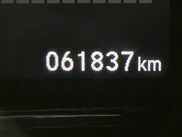 2017 Honda VEZEL DAA-RU3 (UW-6a36054ce5411)[2]