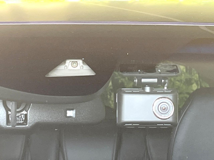 2017 Honda VEZEL DAA-RU3 (UW-6a36054ce5411)[5]