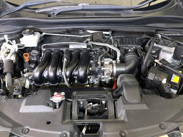 2017 Honda VEZEL DAA-RU3 (UW-6a36054ce5411)[4]