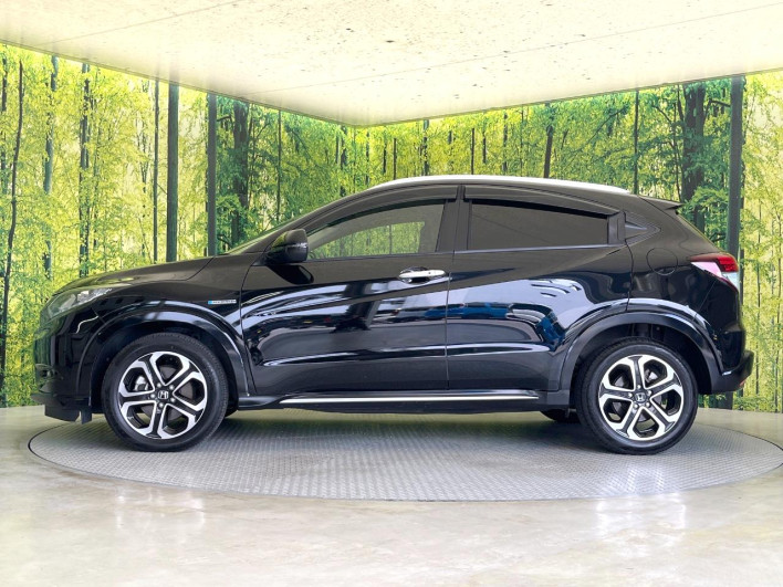 2017 Honda VEZEL DAA-RU3 (UW-6a36054ce5411)[15]