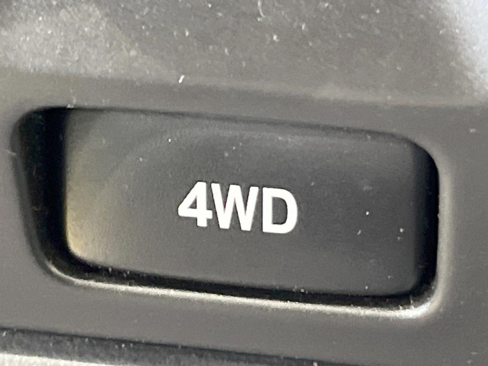 2014 Toyota PIXIS VAN EBD-S331M (UW-6a360559b8e9d)[21]
