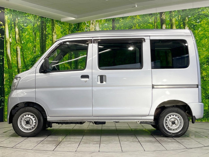 2014 Toyota PIXIS VAN EBD-S331M (UW-6a360559b8e9d)[5]