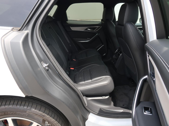 2021 Jaguar F Pace 3CA-DC2NC (UW-6a36055c625ae)[29]