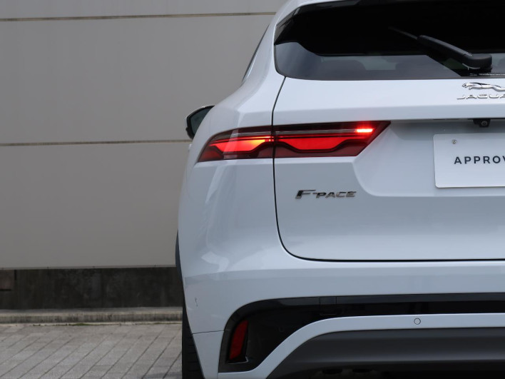 2021 Jaguar F Pace 3CA-DC2NC (UW-6a36055c625ae)[13]