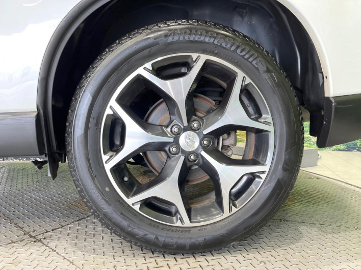 2014 Subaru Forester DBA-SJ5 (UW-6a360560deeb4)[22]