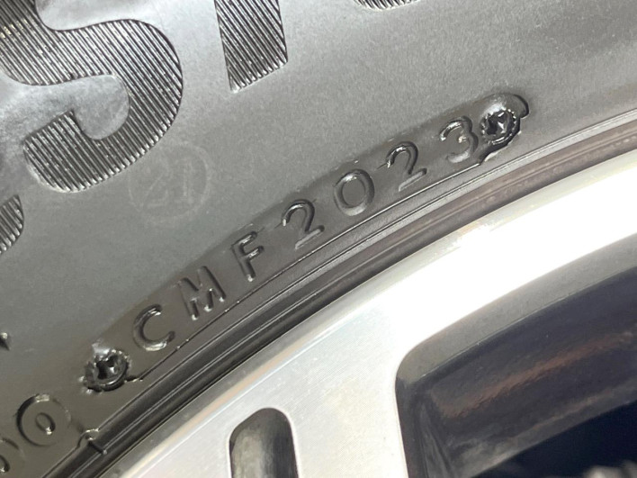 2014 Subaru Forester DBA-SJ5 (UW-6a360560deeb4)[21]