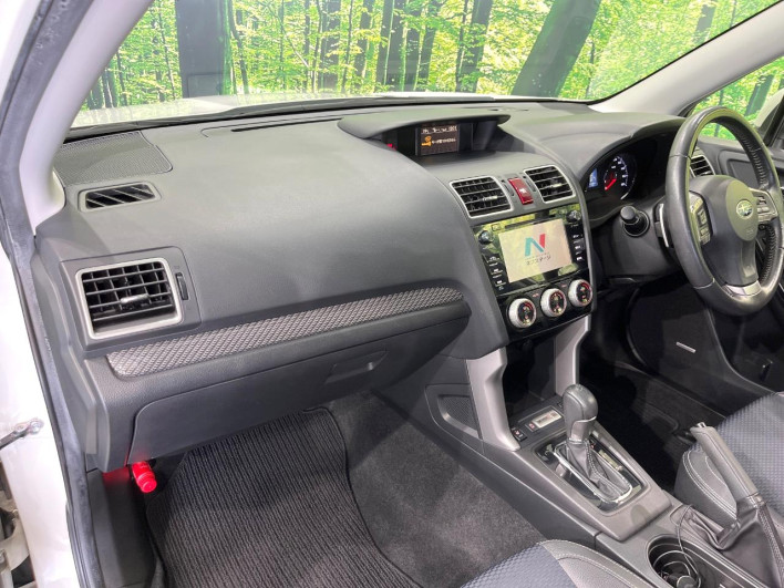 2014 Subaru Forester DBA-SJ5 (UW-6a360560deeb4)[26]
