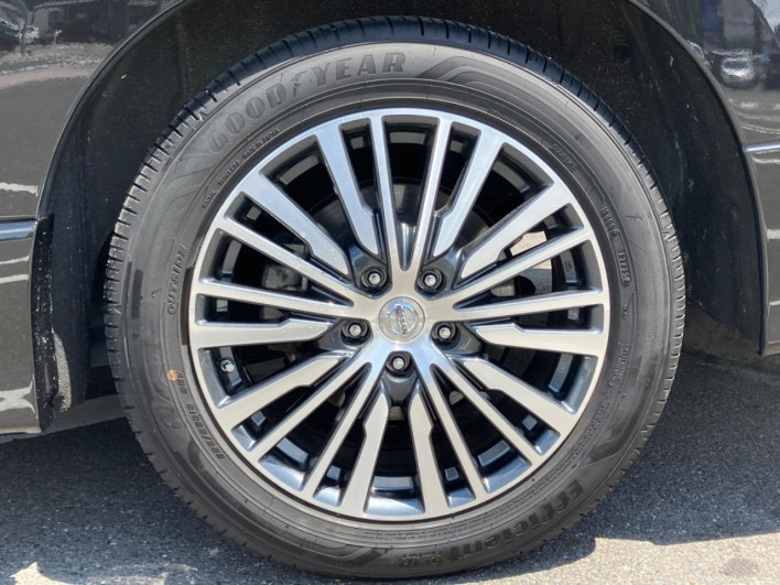 2019 Nissan Elgrand DBA-TE52 (UW-6a3605689aa2f)[9]