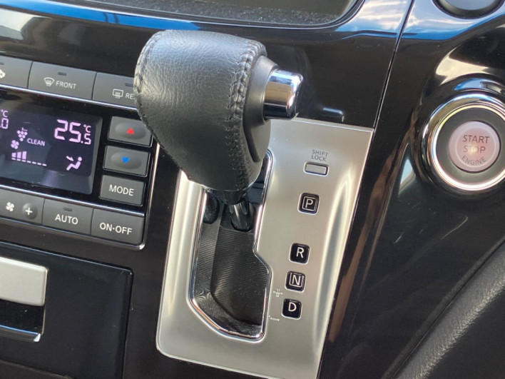 2019 Nissan Elgrand DBA-TE52 (UW-6a3605689aa2f)[23]