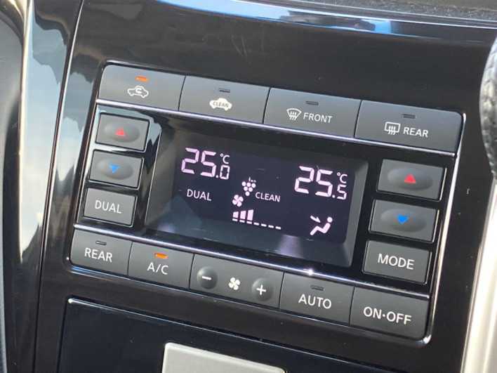 2019 Nissan Elgrand DBA-TE52 (UW-6a3605689aa2f)[22]
