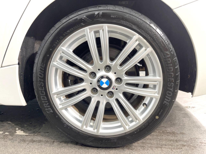 2016 BMW 1 Series LDA-1S20 (UW-6a3605812a80c)[7]