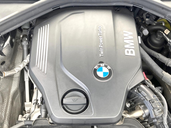 2016 BMW 1 Series LDA-1S20 (UW-6a3605812a80c)[4]