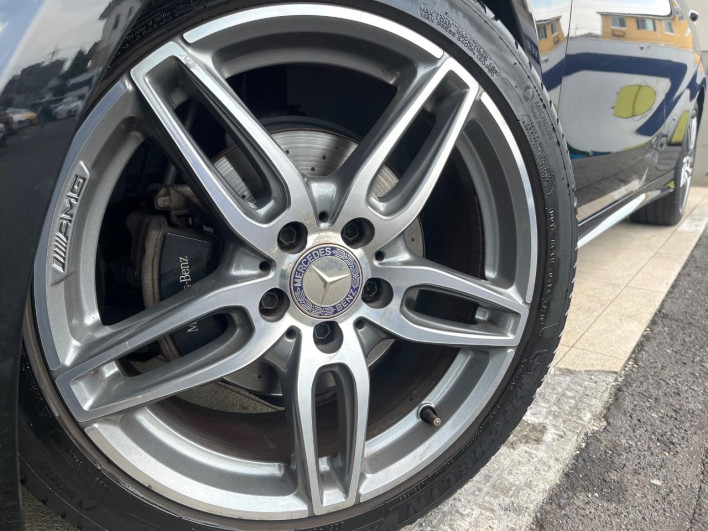 2015 Mercedes Benz A Class DBA-176042 (UW-6a36058655414)[25]