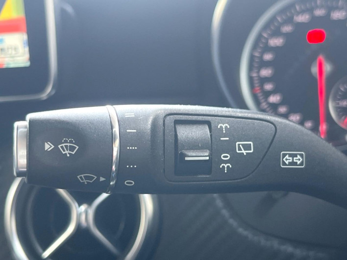 2015 Mercedes Benz A Class DBA-176042 (UW-6a36058655414)[9]
