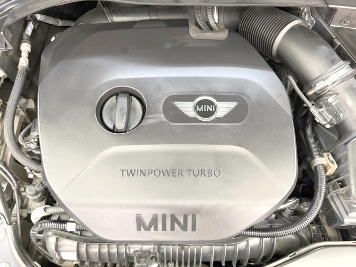 2017 Rover Mini DBA-LN20 (UW-6a36058befa4a)[28]