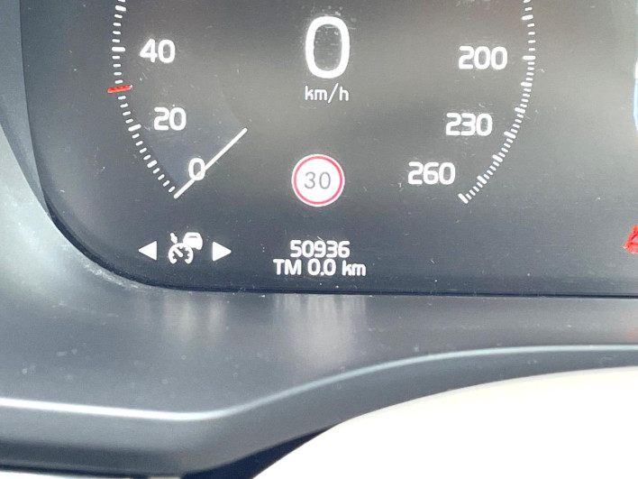 2018 Volvo XC60 DBA-UB420XC (UW-6a3605925ccec)[2]