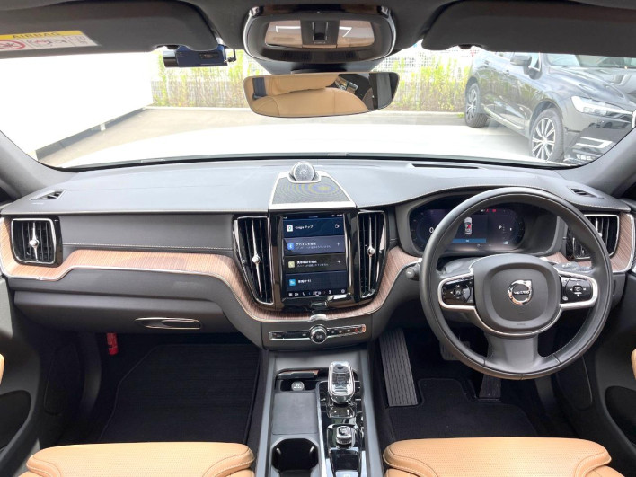 2021 Volvo XC60 5AA-UB420TXCM (UW-6a3605934a6f9)[29]