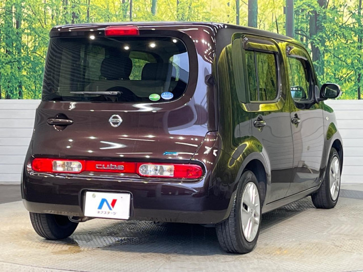 2015 Nissan Cube DBA-Z12 (UW-6a36059560993)[22]