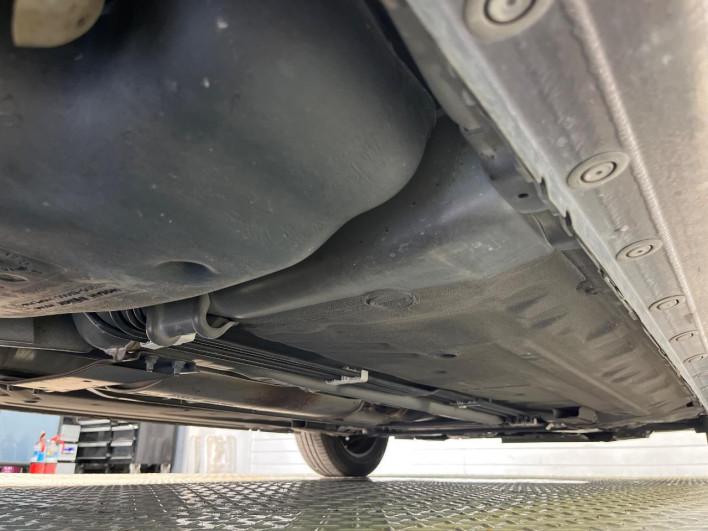 2015 Nissan Cube DBA-Z12 (UW-6a36059560993)[12]