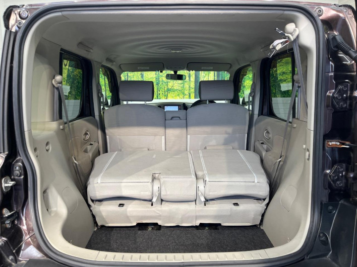 2015 Nissan Cube DBA-Z12 (UW-6a36059560993)[15]
