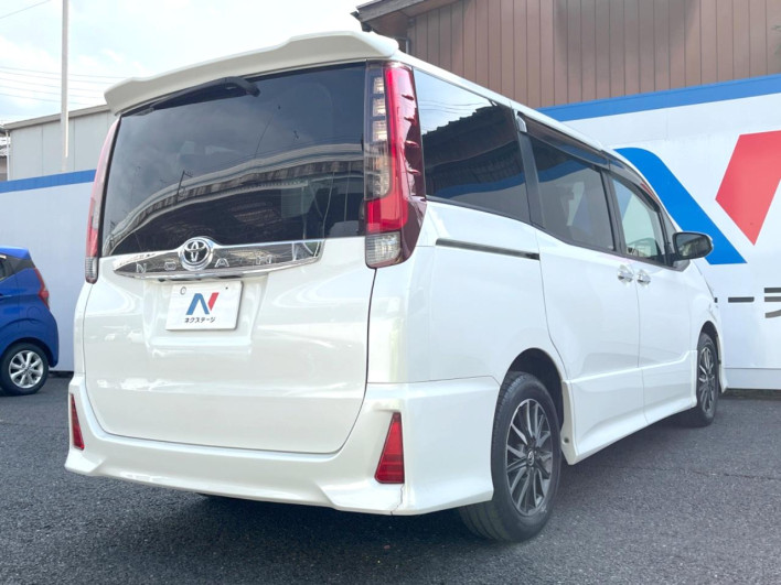 2014 Toyota Noah DBA-ZRR80W (UW-6a36059c3b612)[5]