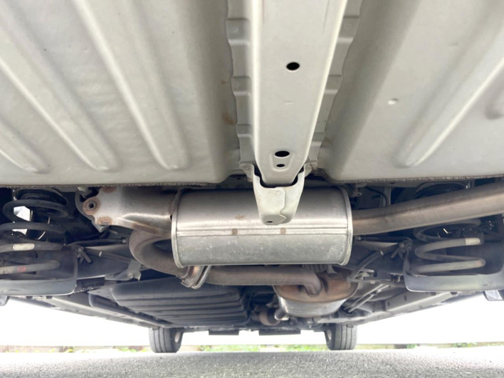 2014 Toyota Noah DBA-ZRR80W (UW-6a36059c3b612)[13]