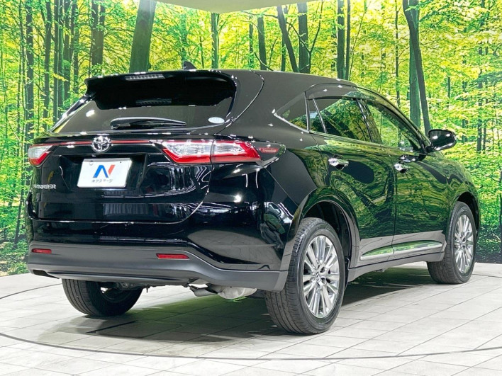 2017 Toyota Harrier DBA-ZSU60W (UW-6a3605aa7be32)[17]