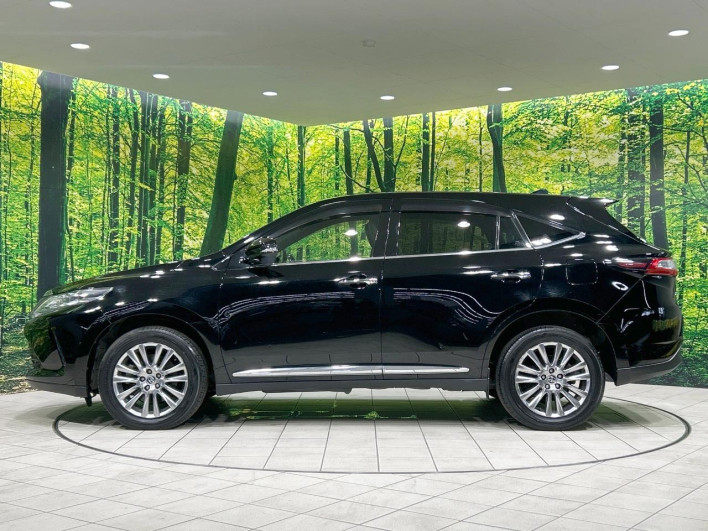 2017 Toyota Harrier DBA-ZSU60W (UW-6a3605aa7be32)[20]