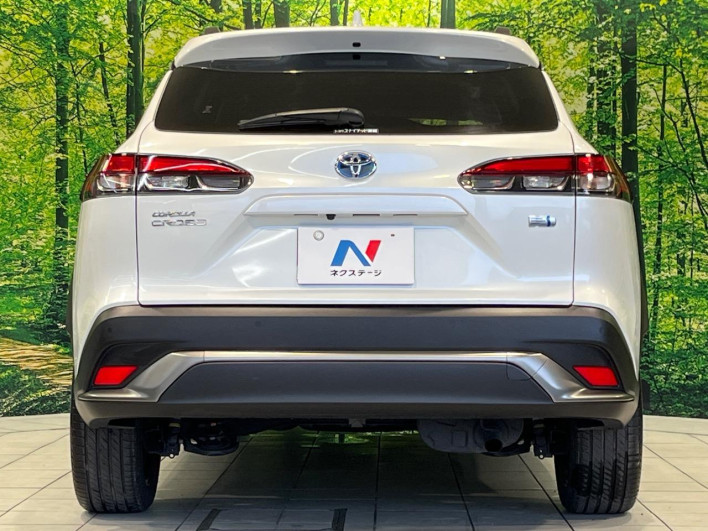 2022 Toyota Corolla Cross 6AA-ZVG11 (UW-6a3605ab1070a)[18]