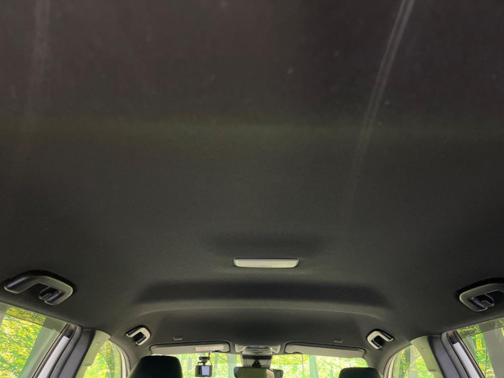 2022 Toyota Corolla Cross 6AA-ZVG11 (UW-6a3605ab1070a)[28]