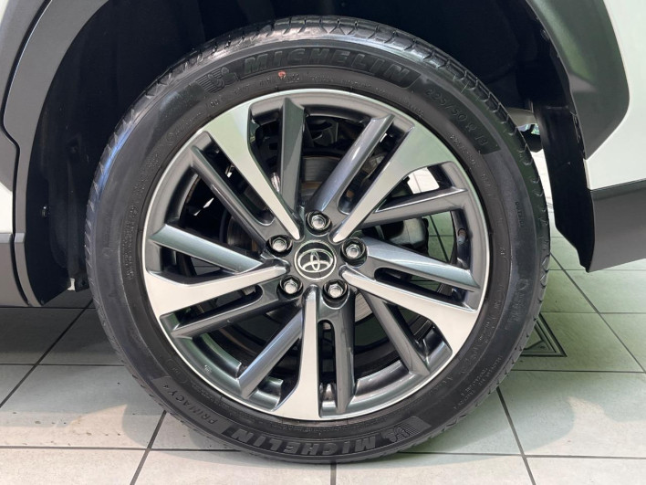 2022 Toyota Corolla Cross 6AA-ZVG11 (UW-6a3605ab1070a)[10]