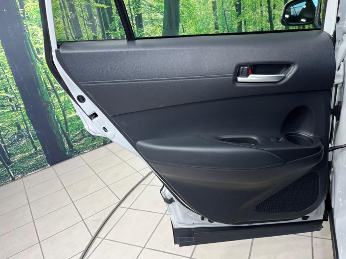 2023 Toyota Corolla Cross 6AA-ZVG11 (UW-6a3605ab5b80c)[20]