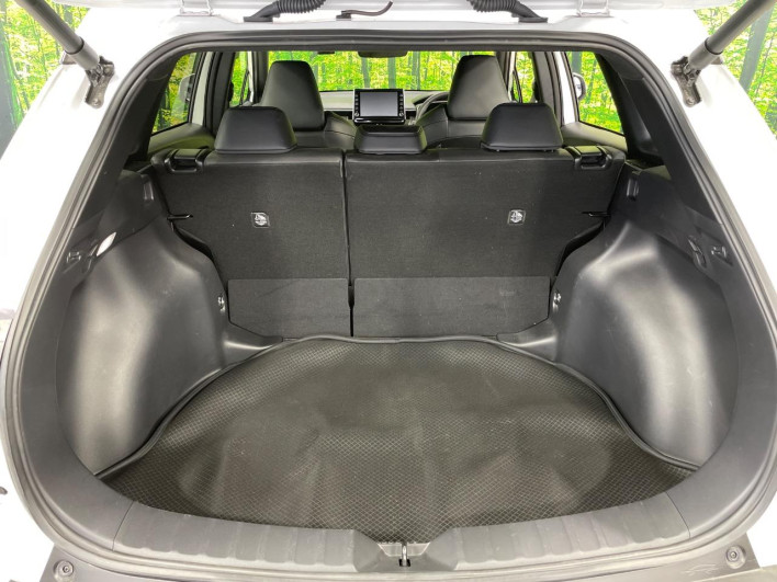 2023 Toyota Corolla Cross 6AA-ZVG11 (UW-6a3605ac82fe9)[27]