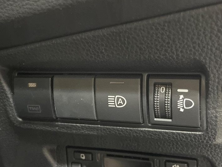2025 Toyota Corolla Cross 6AA-ZVG16 (UW-6a3605b1ec8d0)[24]