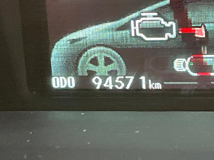 2013 Toyota Prius DAA-ZVW30 (UW-6a3605b3894cc)[2]