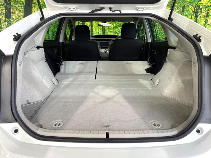 2013 Toyota Prius DAA-ZVW30 (UW-6a3605b3894cc)[12]