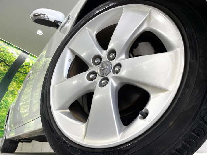 2013 Toyota Prius DAA-ZVW30 (UW-6a3605b3894cc)[22]