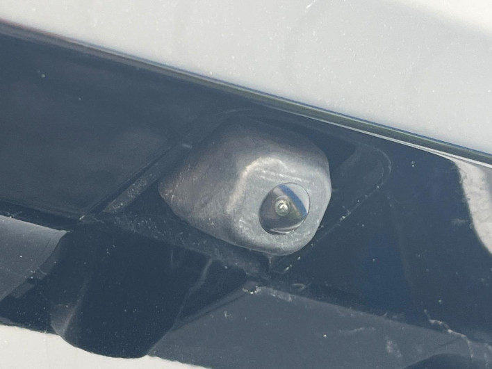 2016 Toyota Prius α DAA-ZVW40W (UW-6a3605b7699c0)[11]
