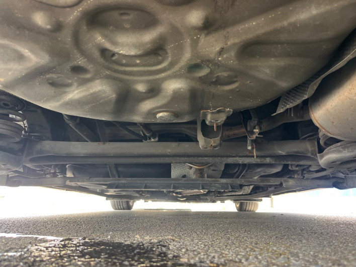 2016 Toyota Prius α DAA-ZVW40W (UW-6a3605b7699c0)[16]